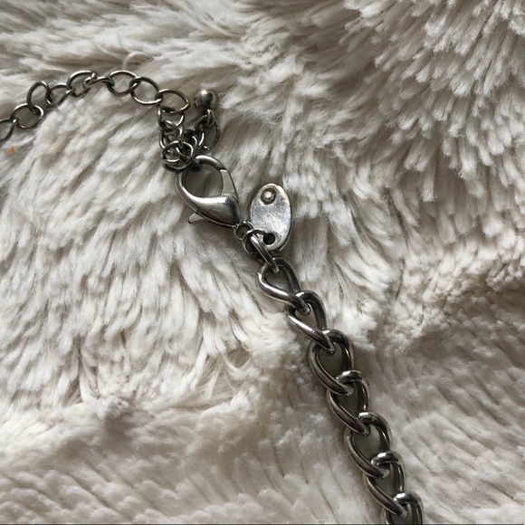 Floral Statement Necklace - Picture 5 of 5